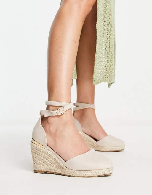 Truffle Collection wide fit closed toe wedges in beige