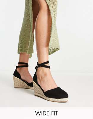 Truffle Collection Wide Fit Closed Toe Wedges In Black