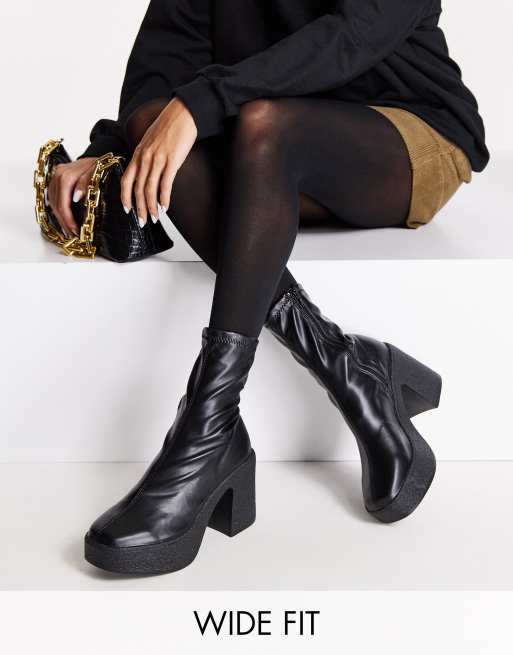Truffle Collection Wide Fit – Czarne buty z elastyczną cholewką na grubej platformie 