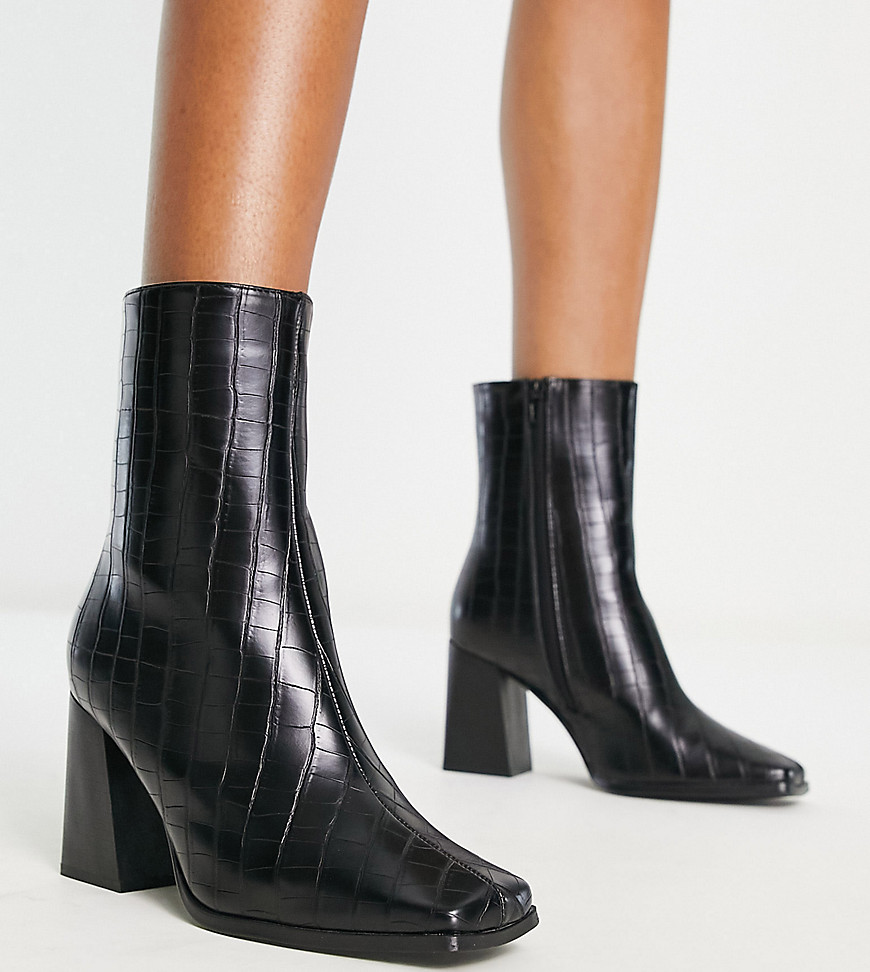 Truffle Collection Wide Fit heeled ankle boots in black
