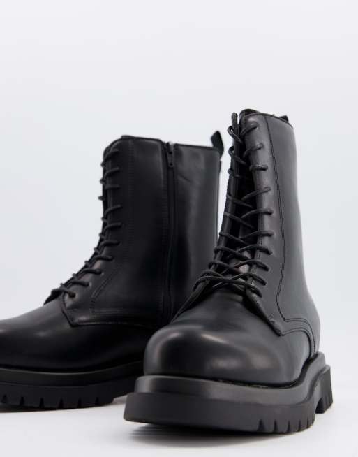 Chunky military clearance boots