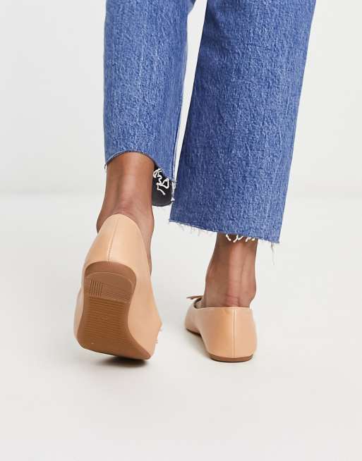 Round Toe Ballet Flats