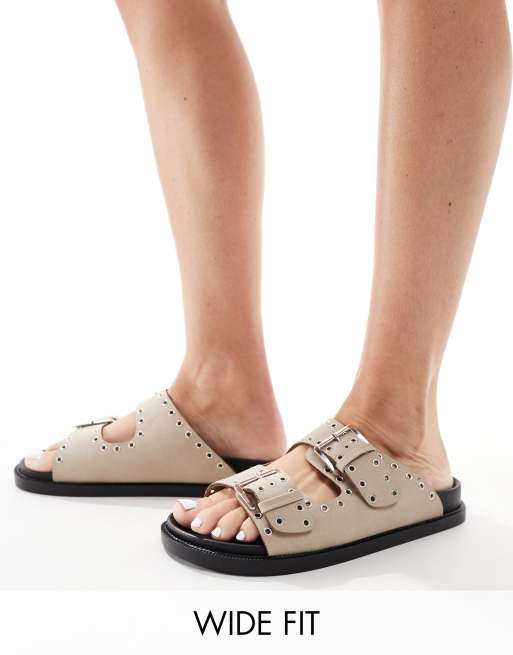 Truffle Collection Wide Fit – Sandały z dwoma paskami w kolorze taupe z ćwiekami i wkładką