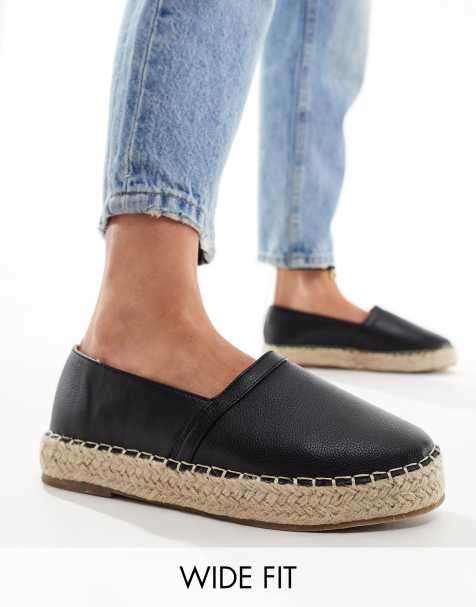 Truffle Collection Wide Fit - Sorte espadriller med nittedetaljer - view 1