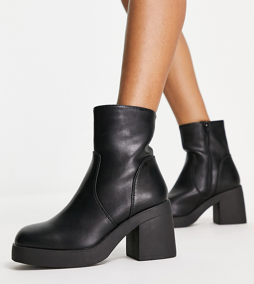 Truffle Collection Wide Fit square toe block heeled ankle boots in black