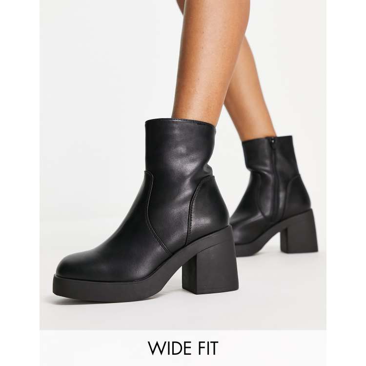 Truffle Collection Wide Fit square toe block heeled ankle boots in