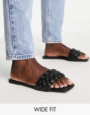 TRUFFLE COLLECTION SQUARE TOE WOVEN SLIP ON MULE SLIDERS IN BLACK