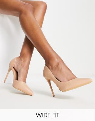 Truffle Collection Wide Fit Stiletto Heeled Shoes In Beige-neutral