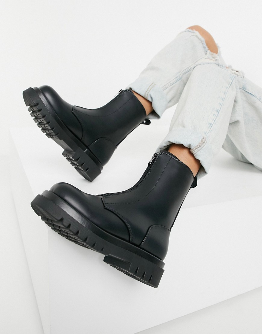 Truffle Collection zip front chunky boots in black