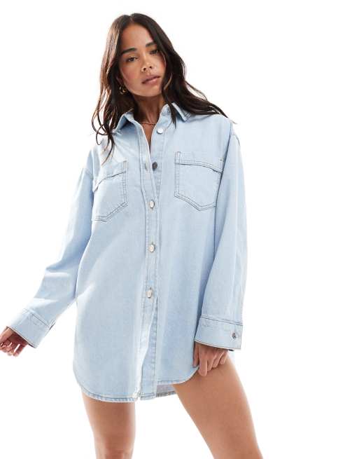 Túnica vaquera abotonada y extragrande con lavado descolorido de Miss Selfridge, 4 de 4