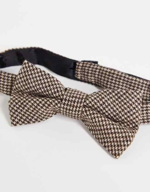 Twisted Tailor bow tie in brown houndstooth, 3 of 4