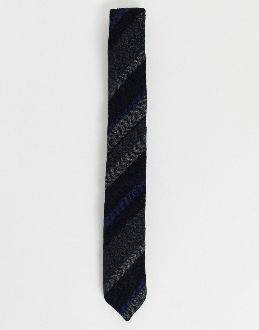 Twisted Tailor - Cravatta a righe a spina di pesce nera-Nero