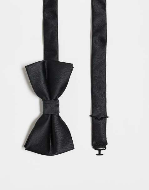 Twisted Tailor Ellroy bow tie in black satin - view 1