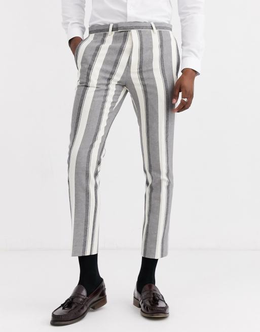 Twisted Tailor - Abito cropped stretto in fondo grigio pietra a righe larghe, 2 di 3