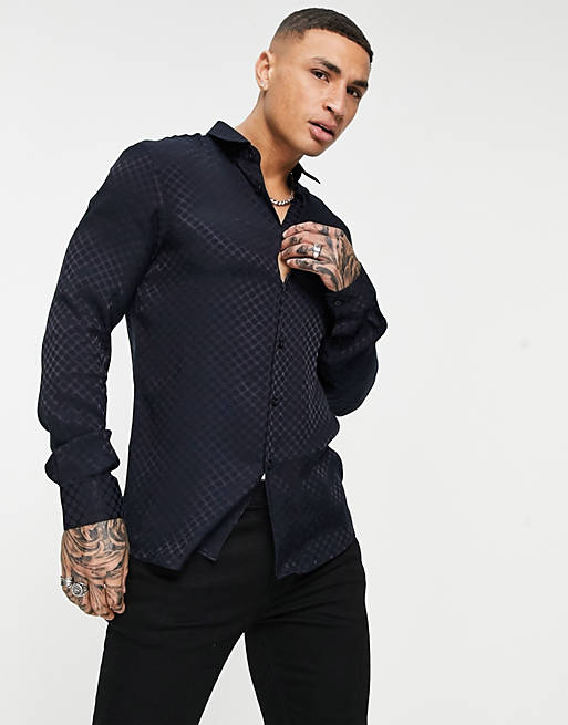  Twisted Tailor shirt with small polka dot jaquard in navy 