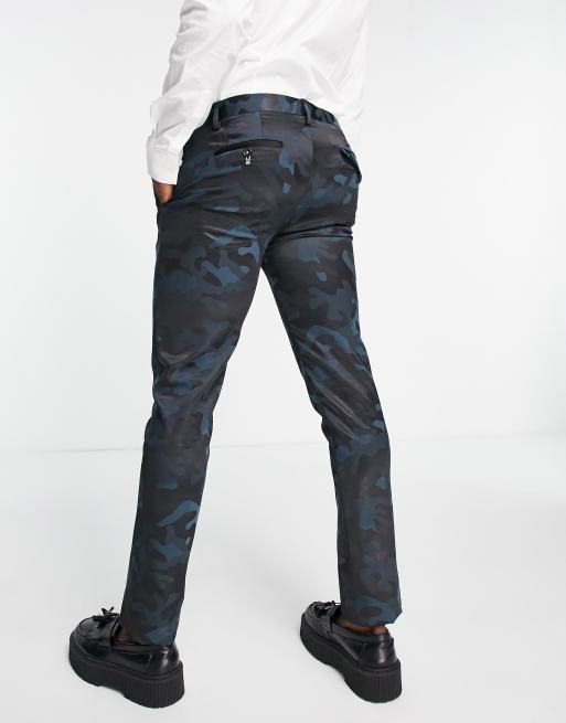 Side stripe hot sale camo pants