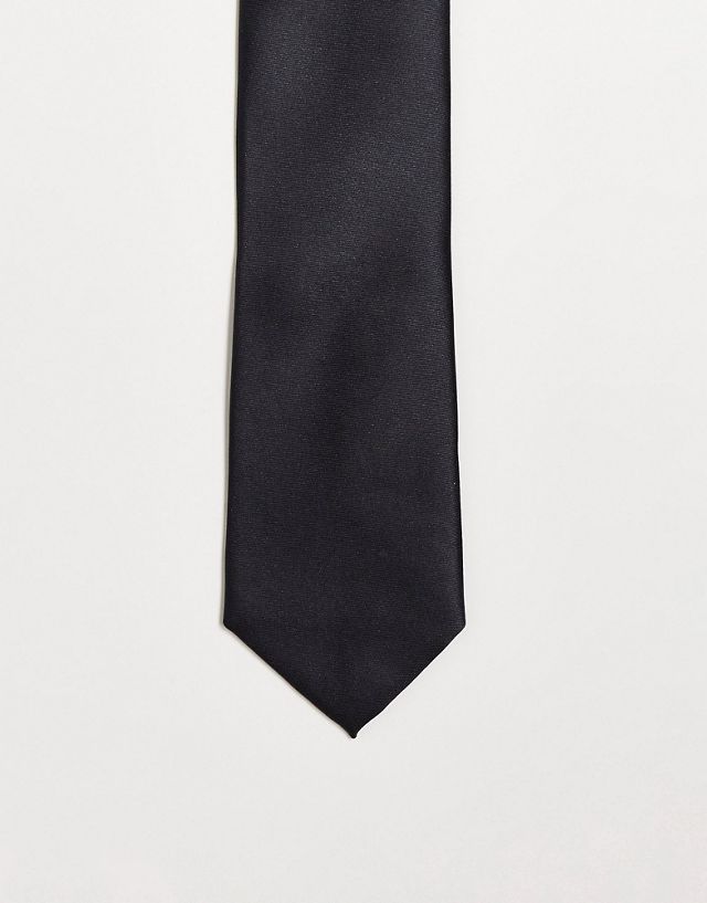 Twisted Tailor tie in black