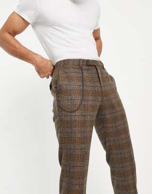 Twisted Tailor - Toelopende cropped tweed broek met ketting in bruin geruit  | ASOS