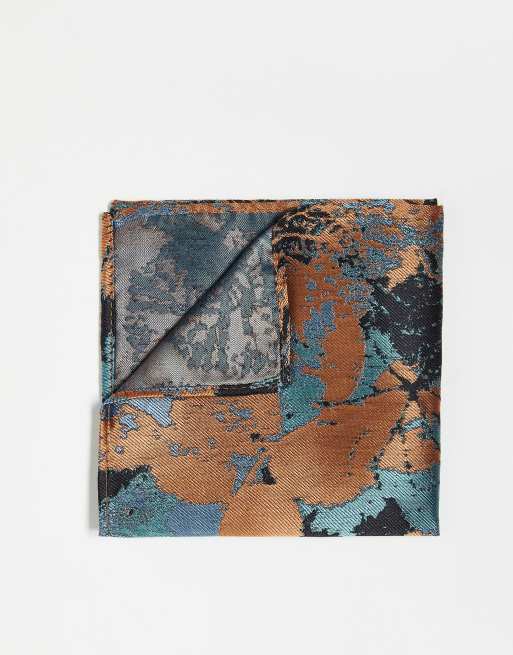 Twisted Tailor - Vlinderdas met abstract ontwerp in bruin en blauw