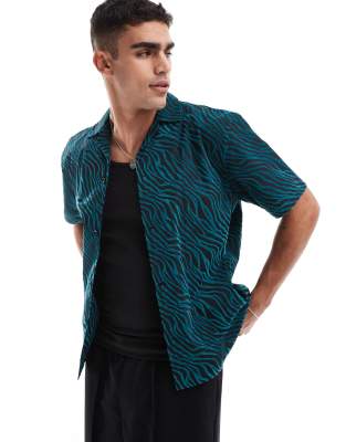 zebra shirt in black and green-Multi