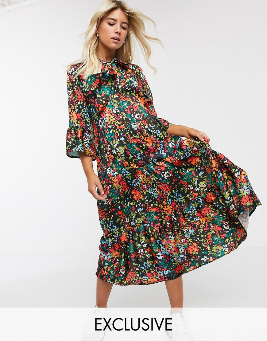 Twisted Wunder - Aangerimpelde midi-jurk met bloemenprint-Multi