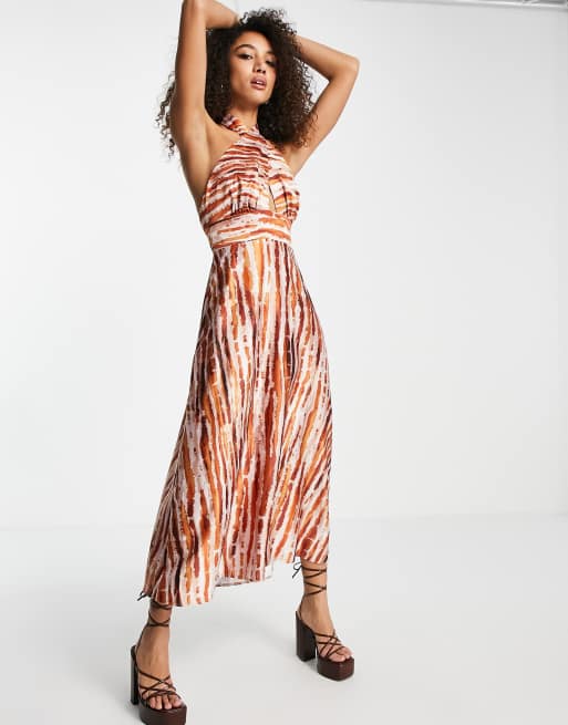 Twisted Wunder - Midi-jurk met halternek en tie-dye print in dezelde tinten