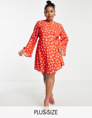 Twisted Wunder Plus bell sleeve mini dress in painted floral