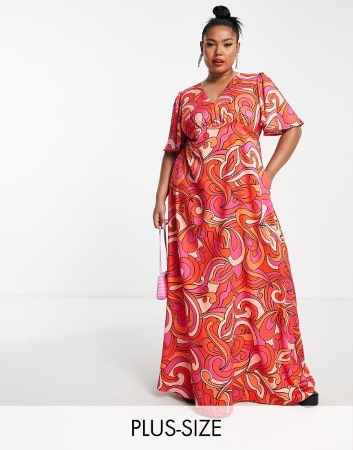 Twisted Wunder Plus flutter sleeve maxi dress in swirl print