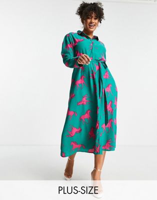 Twisted Wunder Plus  horse print shirt dress in green