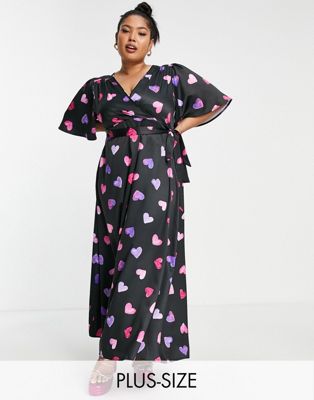 Twisted Wunder Plus maxi tea dress in contrasting heart print