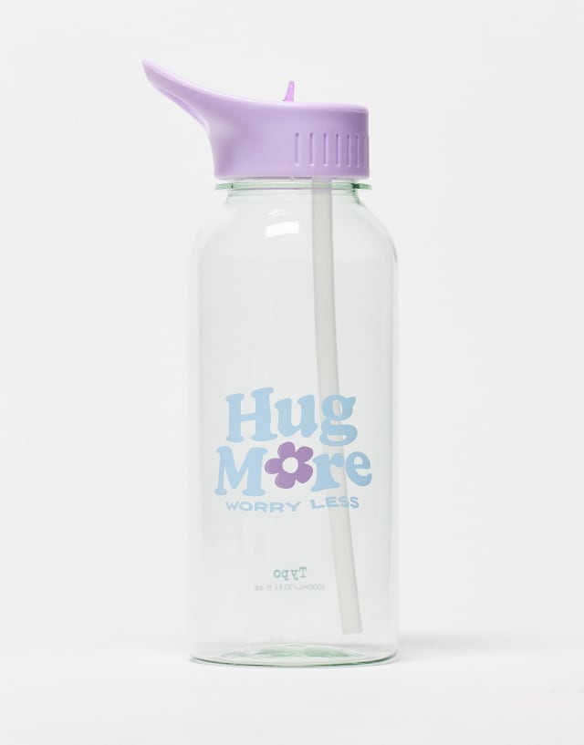 Typo 1L waterbottle with 'hug more' slogan in mint