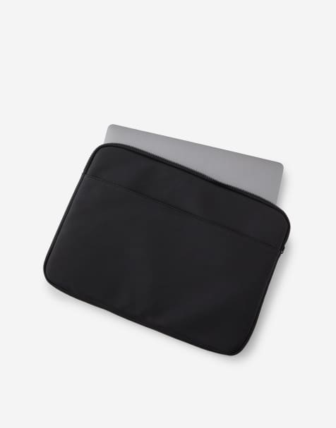 TYPO Core laptop cover 15 inch in black - view 1