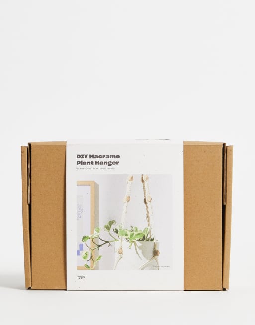 Typo DIY macrame plant hanger in natural