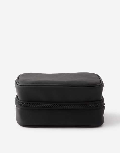 TYPO Flat lay wash bag pu in black - view 1