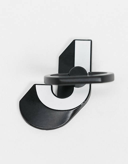 Typo – Handystativ mit Ring und Metallbuchstaben „J”