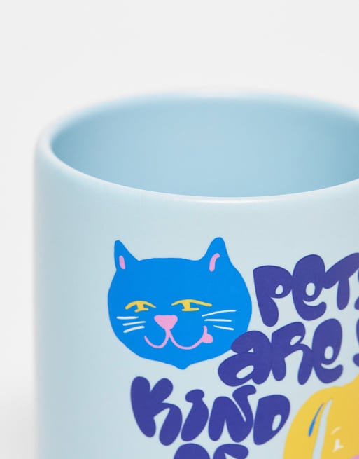 TYPO - Mug blu con scritta "Pets are my kind of people" , 4 di 4