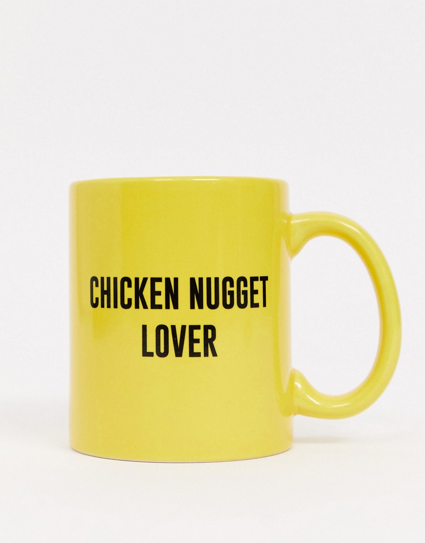 Typo mug with chicken nugget lover slogan-Yellow