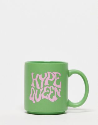 Typo mug with 'hype queen' slogan