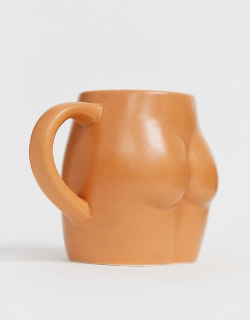 Typo round bum mug