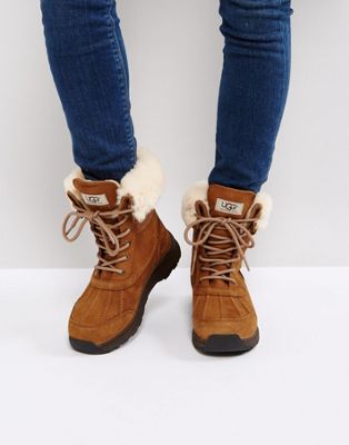 ugg women's w adirondack iii patent snow boot