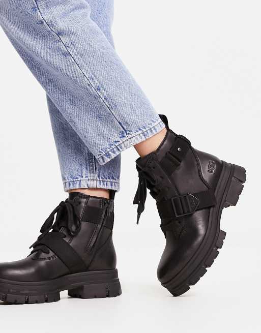 Black uggs shop with laces