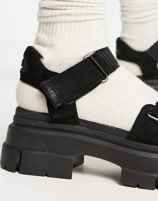 UGG – Ashton – Svarta ankelhöga lädersandaler, 4 av 4