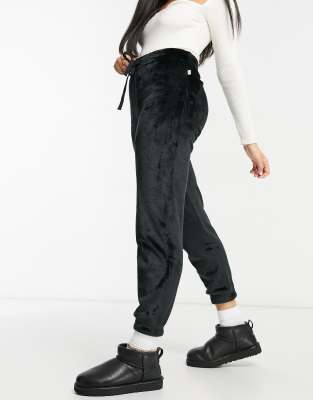 Ugg Betsey Loungewear Bottoms In Black In Black