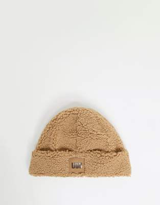 bonnet ugg
