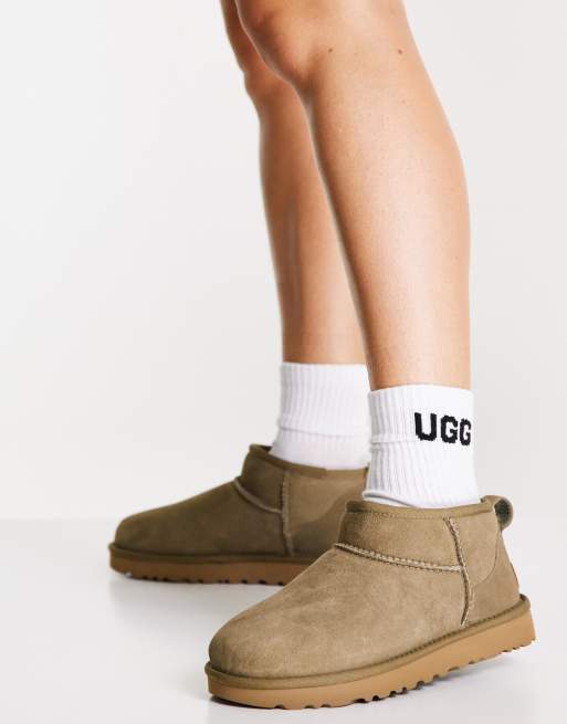 Ugg beige basse hot sale