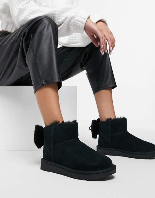 UGG Classic Bottines petit n ud Noir