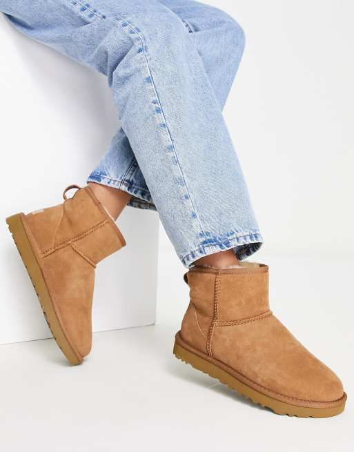 UGG - Classic II Mini - Stivaletti color castagna