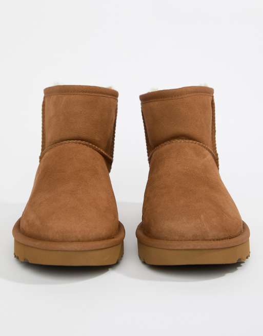 UGG CLASSIC MINI II ANKLE BOOTS