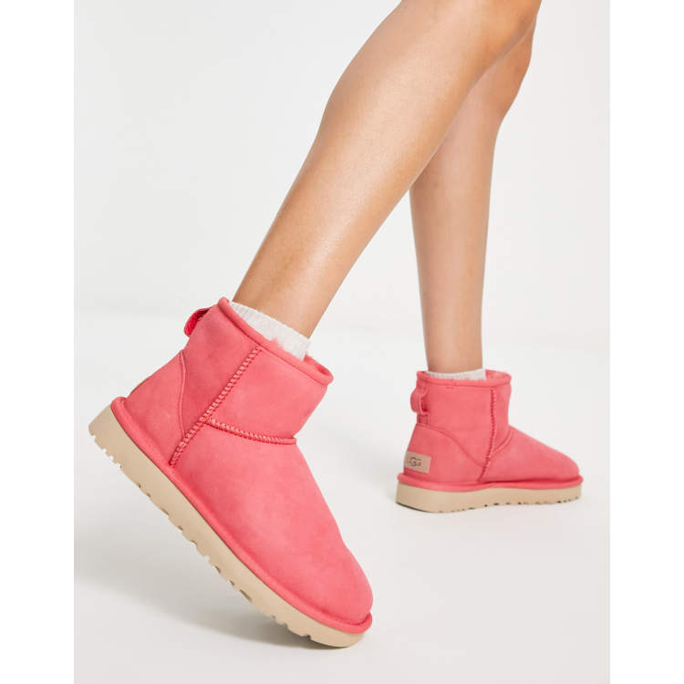 Red mini ugg discount boots