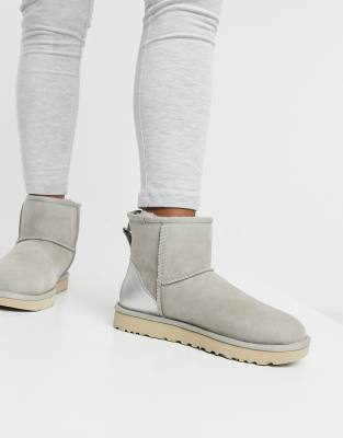 ugg mini metallic grey